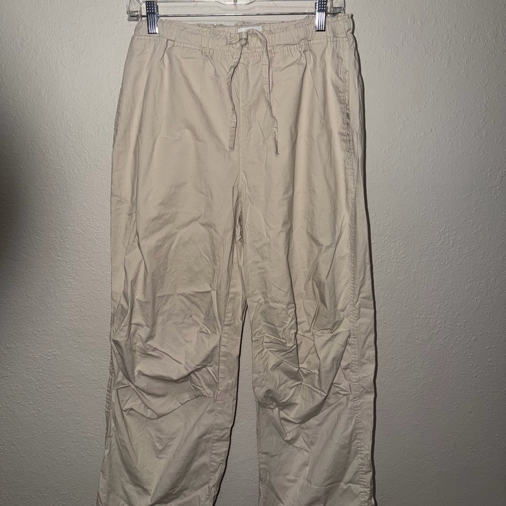 Woman’s Tan Pants